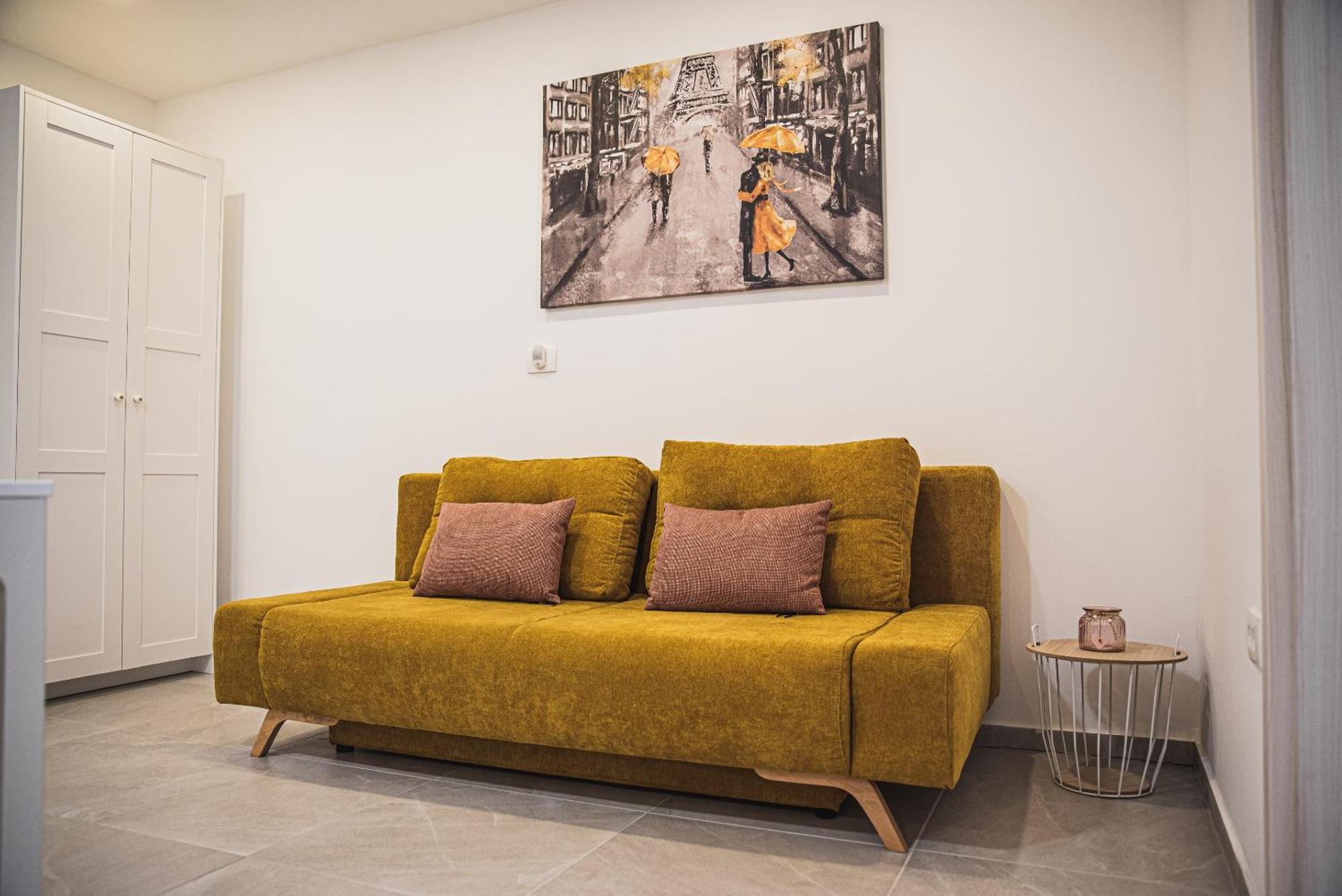 Gotar Apartment With Garden コバリード エクステリア 写真